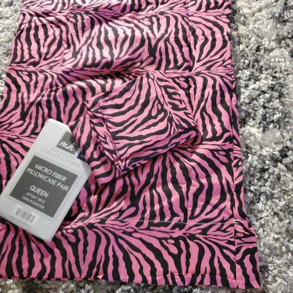 Pillowcase set  20x30  pink black - Picture 3 of 3